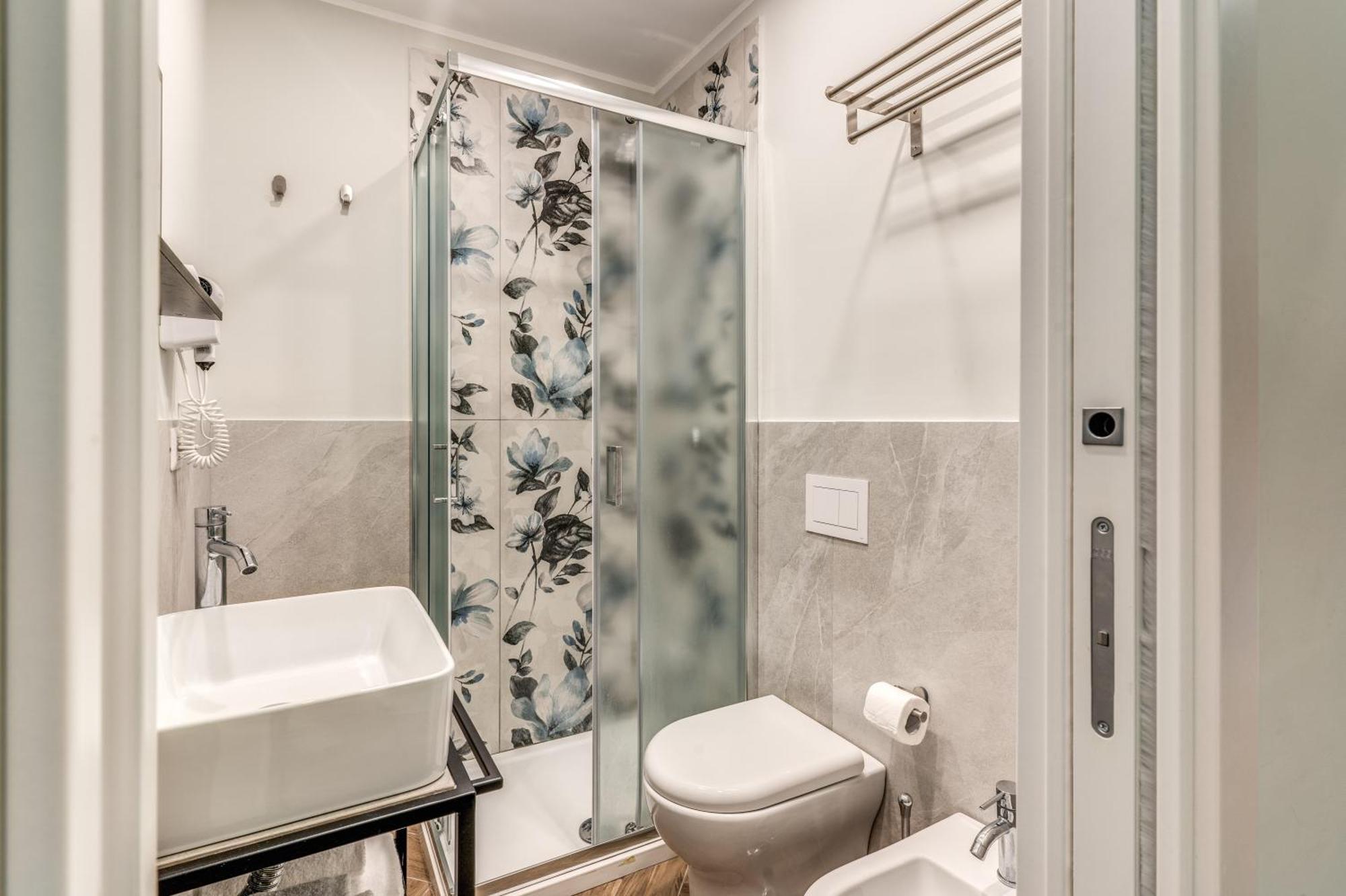 Gravina8 - Rooms In Napoli Eksteriør bilde